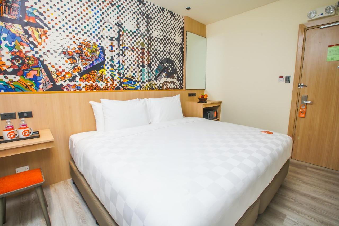 Go Hotels Plus Naga Extérieur photo